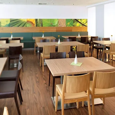 Ibis Hauptbahnhof Hotel Augusta