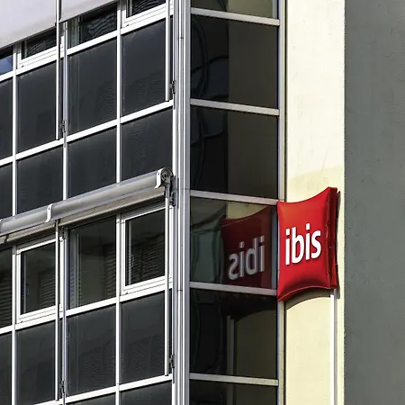 Готель Ibis Hauptbahnhof