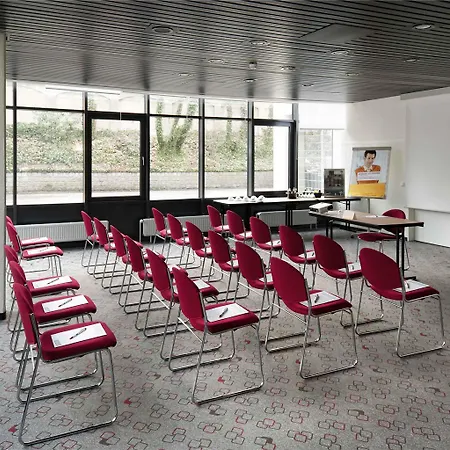 Ibis Hauptbahnhof 2* Augusta