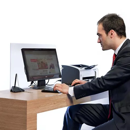 Hotel Ibis Hauptbahnhof 2*