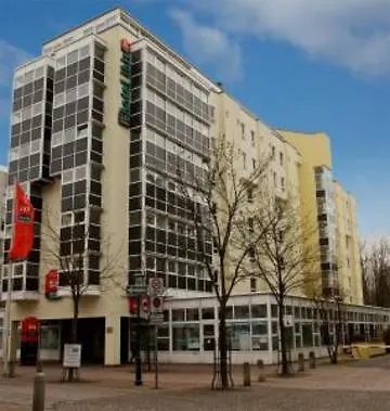 Ibis Hauptbahnhof Szálloda 2*
